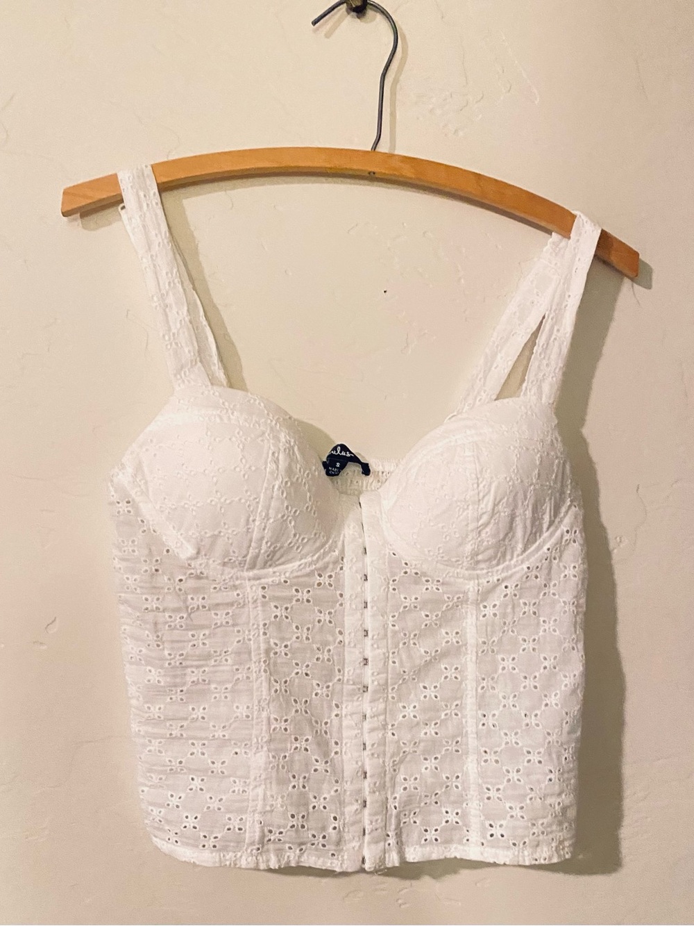 NWT Lulu's White Eyelet Bustier Tank with Structured Cups